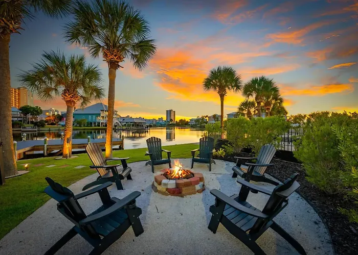 Holiday home Coast - Canal View, Hot Tub & Boat Dock *