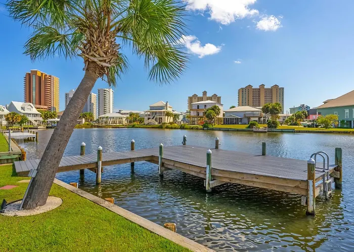 Coast - Canal View, Hot Tub & Boat Dock * Gulf Shores